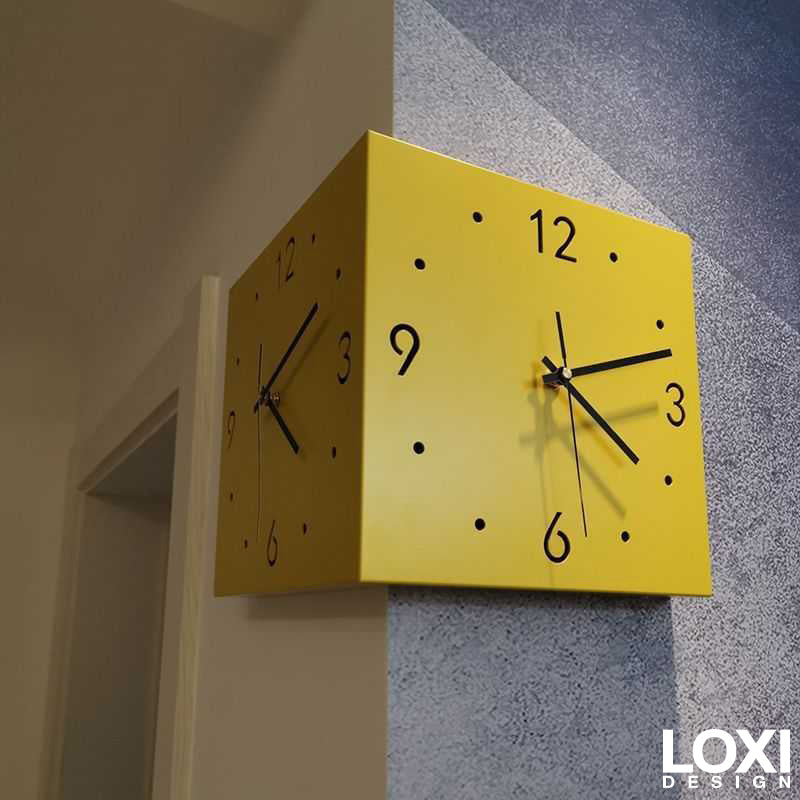 LoxiDesign™ Corner Clock