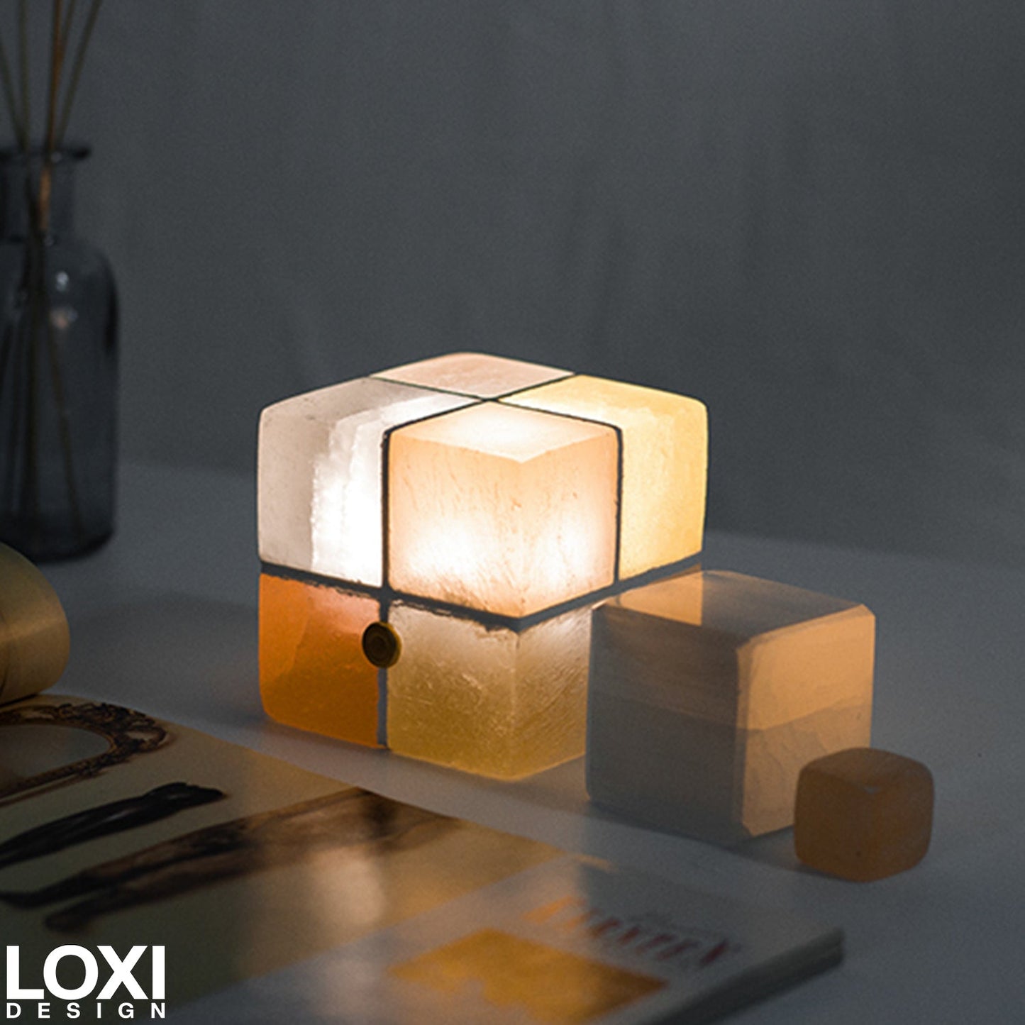 LoxiDesign™ Rubik's Cube Light